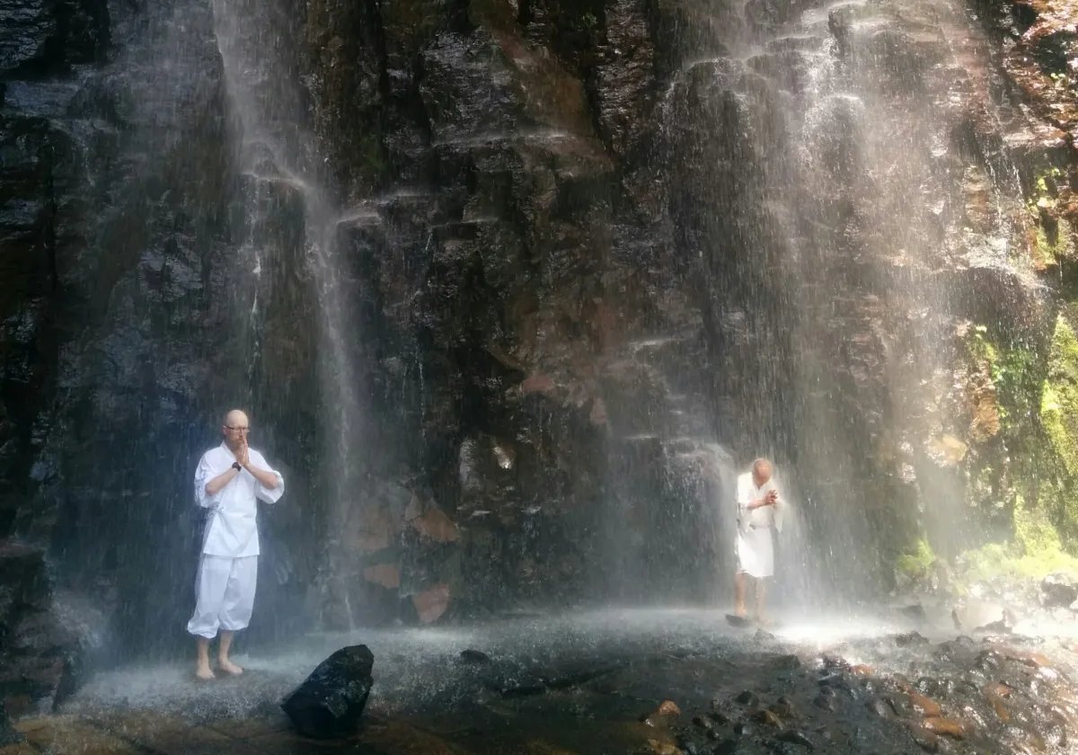 🏞️ 산카이 폭포 공원(산카이타키 코엔) 이미지 4